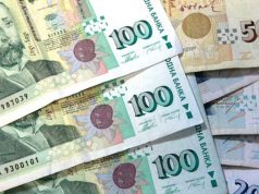 Баба от Павликени даде 3 бона на мним доктор Левови банкноти.