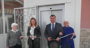 Откриха нов асансьор в Дома за стари хора в с. Караисен