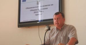 Община Павликени подписа договор по програма „Деца в риск“