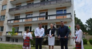 Инж. Емануил Манолов откри четири социални заведения за деца в Павликени