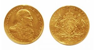 10 златни пендари откраднаха от дом в Павликени