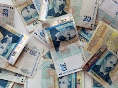 Ученички откраднаха пари от чантата на учителка в Павликени
