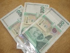 Крадла обра клиентка във фризьорски салон в Павликени