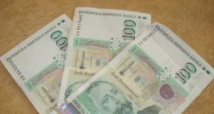 Крадла обра клиентка във фризьорски салон в Павликени