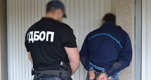 Разбиха престъпна група, изготвяла фалшиви документи за нелегални мигранти