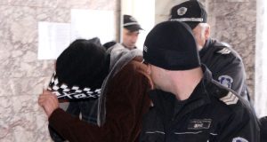 Съдът остави в ареста Червеите, които простреляха Айдън и Карамфил