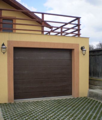 Търся гараж под наем