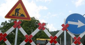 Движението в участък от пътя Павликени – Самоводене се осъществява в едната лента