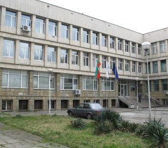 89 души от колектива на болницата в Павликени подкрепиха с подписка в ОбС управителката д-р Ренета Кръстева