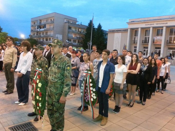 Павликени отбеляза 140 години от гибелта на поета и революционер Христо Ботев
