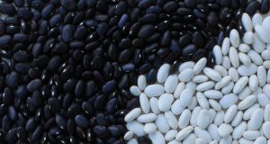 Да задоволиш беден