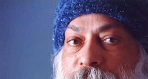 „Събудете се. Слушайте и чувайте.“ Ошо (11 декември 1931 - 19 януари 1990)