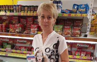 Евгения Анева, Юлия Димитрова, Мариана Цонева и Гинка Серафимова спечелиха пасатори от томболата на „Дерони“ и магазини БРАВО