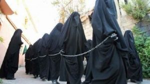 Християнки в Ирак като секс робини