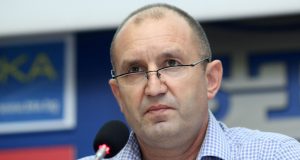 Ген. Радев на винена дегустация в Сухиндол