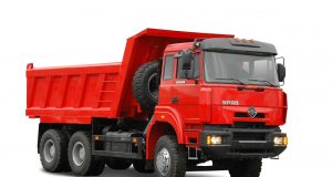 Търси да назначи водач на тежкотоварни автомобили и автобуси