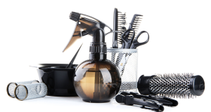 Търси да назначи опитен фризьор