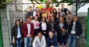 Г-жа Татяна Ангелова към момичетата и момчетата от XIIа клас