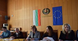 Областна комисия „Военни паметници” заседава в Областна администрация