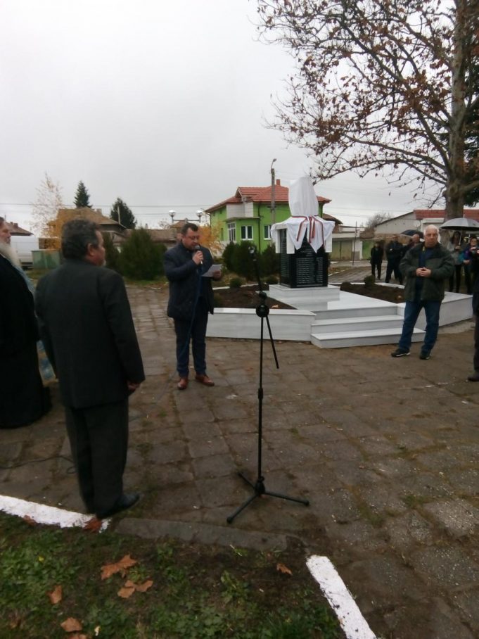 Откриха паметник на загиналите във войните в Павликенско… докато в града се шири безнаказана престъпност