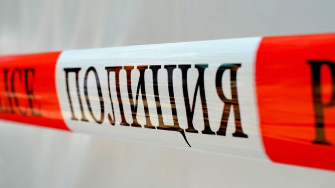 Задържаха двама за побой на мъж пред дискотека в Павликени полиция