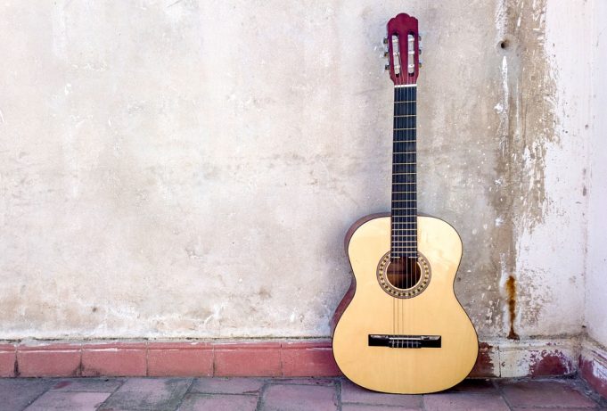 Gipsy Kings vs. Frank Sinatra