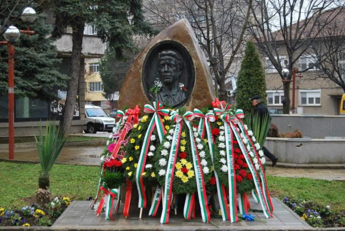 Кмето: Датата 19 февруари ни кара да се замислим за доблестта и безстрашието на Левски