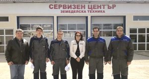 Ученици от ПГАТ „Цанко Церковски“ в Павликени на стаж в „Оптиком“