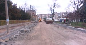 Кой асфалтира улицата на „Абсолют +“