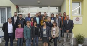 Дарение на устройства за пречистване на вода на децата на Павликени