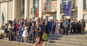 В Павликени отличиха директор, учител и ученик на годината