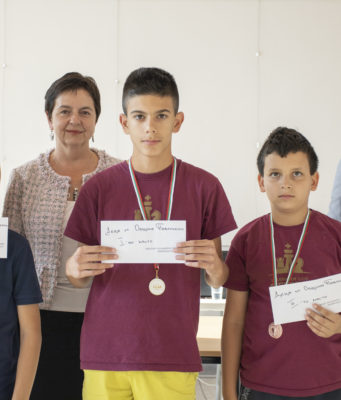 Детски шахматен турнир „Маринополци“ събра малките любители на древната игра