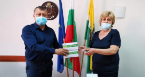 Община Павликени предостави бързи тестове и маски на МБАЛ-Павликени