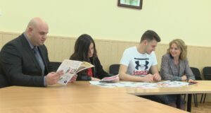Училищна интернет телевизия правят ученици и учители в Павликени