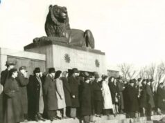 Паметникътъ на Незнайния войнъ въ София, прѣди да бѫде разрушенъ отъ комунистическитѣ вандали прѣзъ 1945 г.