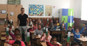 Първокласници от Павликени участват в интерактивен проект „Младият учен“