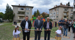 „Кмето“ откри нови спортна и детска площадки в Павликени