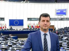 пРезидентът не почете жертвите на комунистическия режим