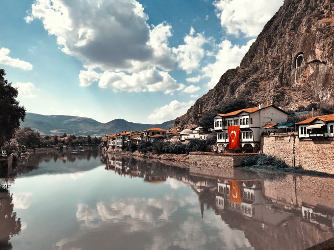 Ще пътуваме в Турция само с лична карта