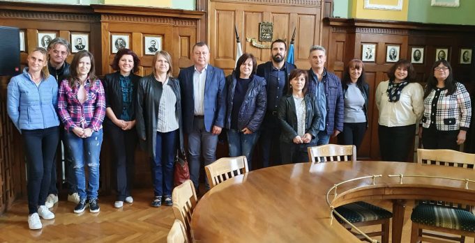 Павликенският кмет стана зам. председател на Сдружението на общинските приюти за безстопанствени животни