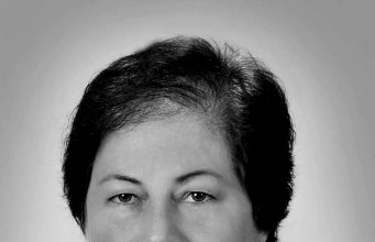 Почина Нели Цонева