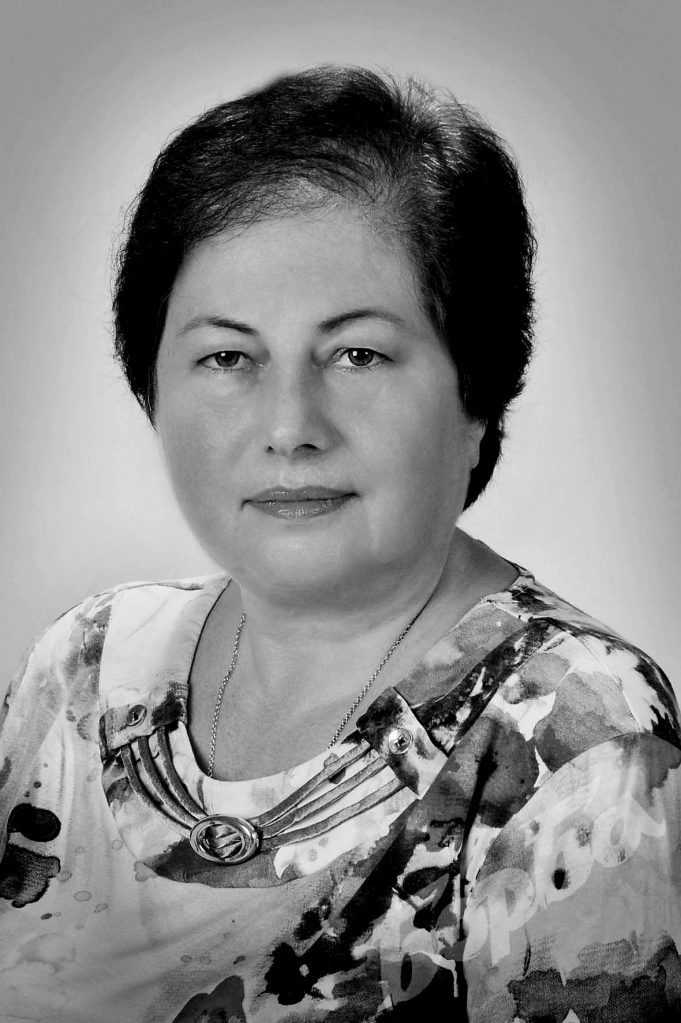 Почина Нели Цонева