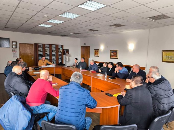 Жители на община Павликени започват петото си денонощие без ток