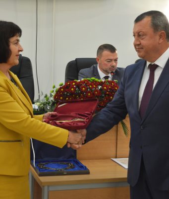 Инж. Емануил Манолов и новите общински съветници в Павликени се заклеха да работят в интерес на гражданите