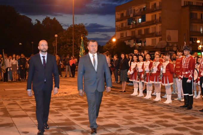 Павликени почете паметта на Ботев и загиналите за свободата на България