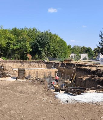 Строят голяма църква в центъра на Павликени