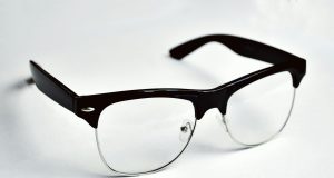 Безплатни очила получиха възрастни хора от Павликени